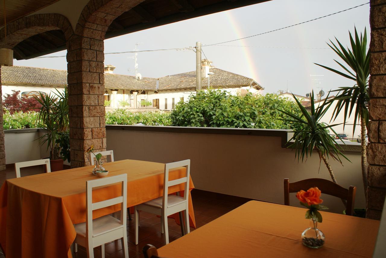 B&B Nella Terra Di Mezzo Caporiacco Exterior photo